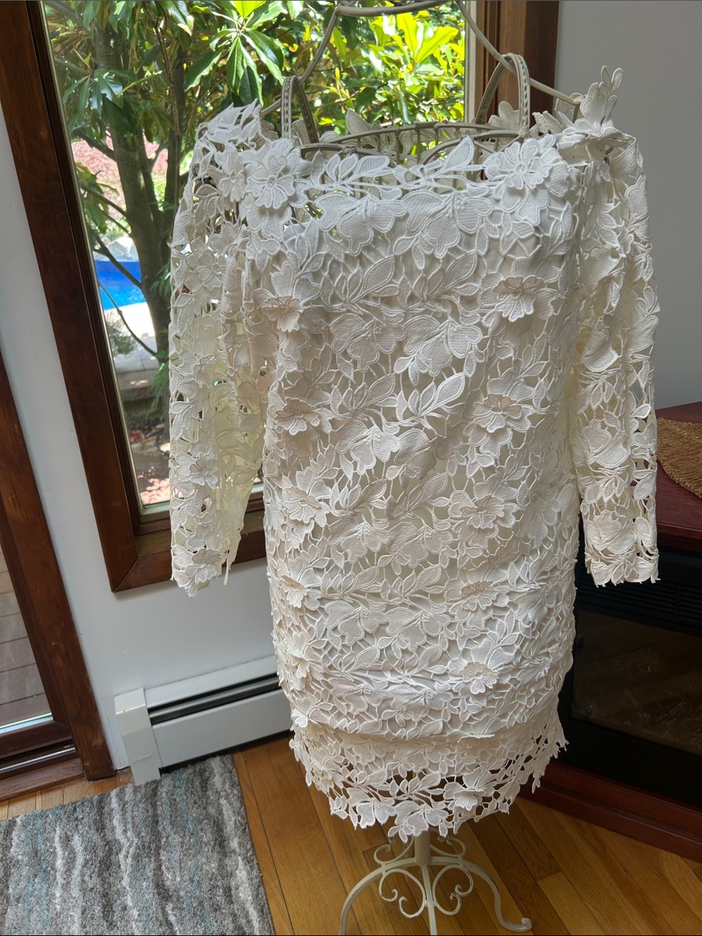 Mascara Cream Floral Lace Off-Shoulder Mini above knee/mini Dress